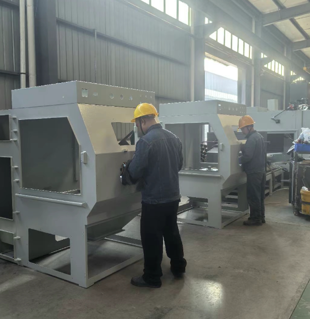 邢台喷砂机砂料选择攻略 适配不同工件